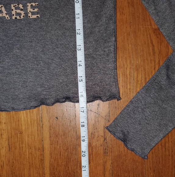 Kittenish Brown Long Sleeve Crop Top - Picture 6 of 9